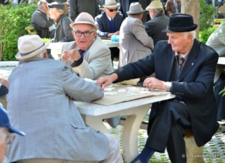 Playing Dominoes (Fier, Albania, 2017) Playing Dominoes (Fier, Albania, 2017)