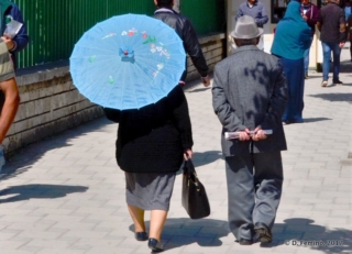 Strolling in town (Fier, Albania, 2017) Strolling in town (Fier, Albania, 2017)