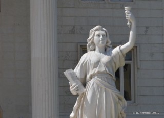 Justice statue (Fier, Albania, 2017) Justice statue (Fier, Albania, 2017)